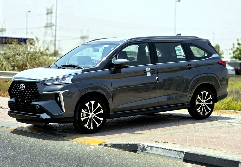 New Toyota Veloz 2025 V Variant – Family SUV | 7 Seats | Great Deal63402409610243112