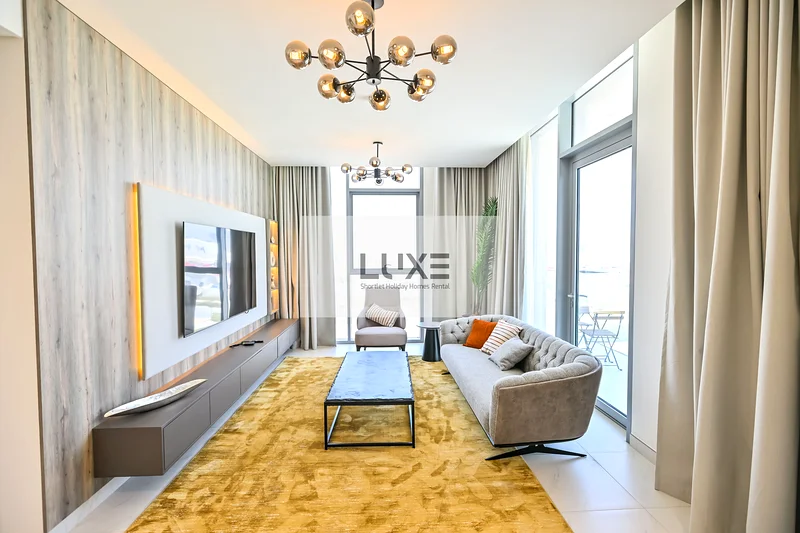 Flash Deal | September Special Stay More Save More | Luxury Prime Location Residences 31 District One63829054098434111