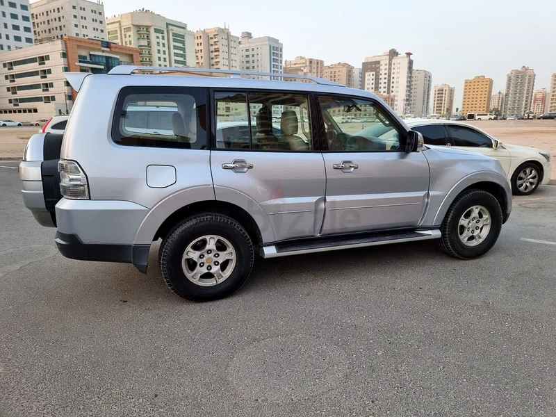 Pajero in excellent condition63398585317121113