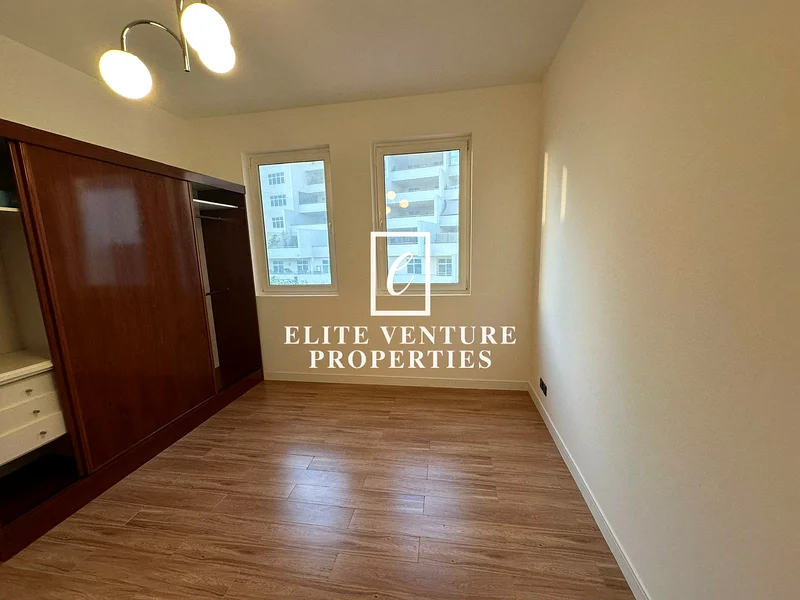 VACANT| FULLY UPGRADED | PRIME LOCATION63982173495681114