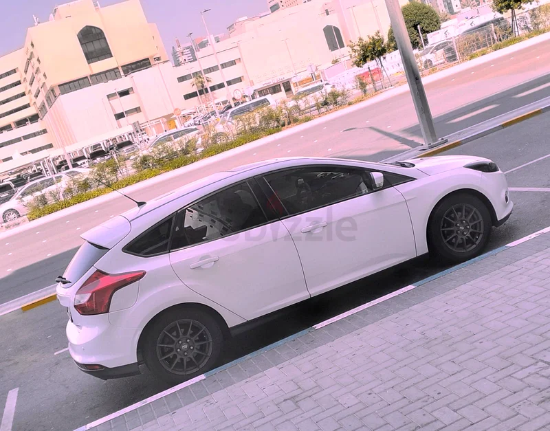 Ford Focus 2012 Hatchback Full Option with Sunroof63399883270017112