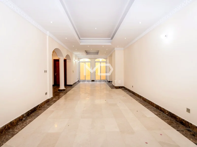 Vacant | Stunning Villa | Great Community63625224512513113