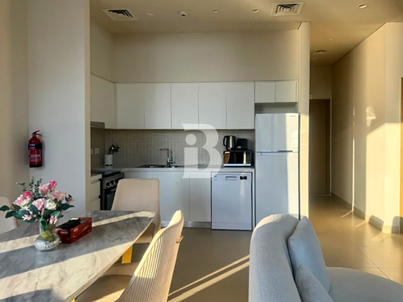 HIGH CEILING | UPGRADED | STUNNING VIEWS64027121548931110