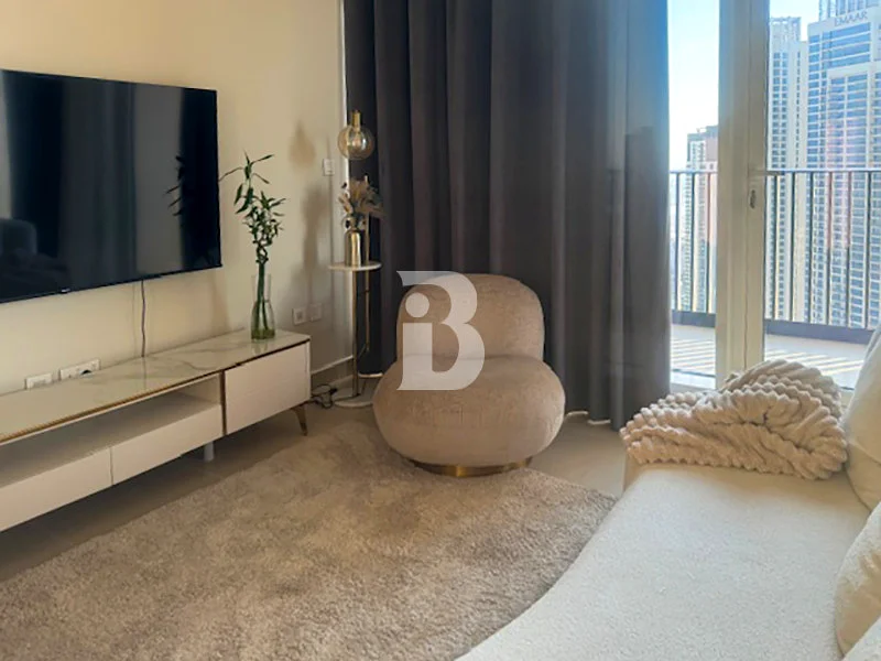 HIGH CEILING | UPGRADED | STUNNING VIEWS64027121548931112