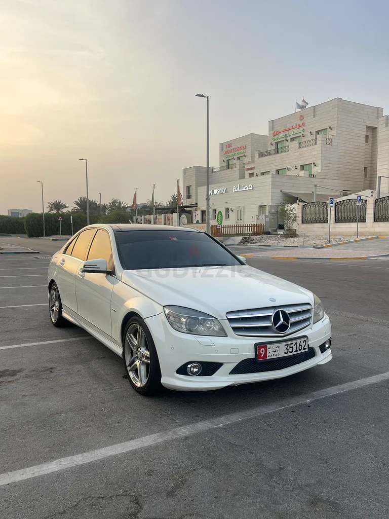 مرسيدس بنز C200 | حالة ممتازة | كاملة الخيارات | مواصفات دول مجلس التعاون الخليجي63402411797379111