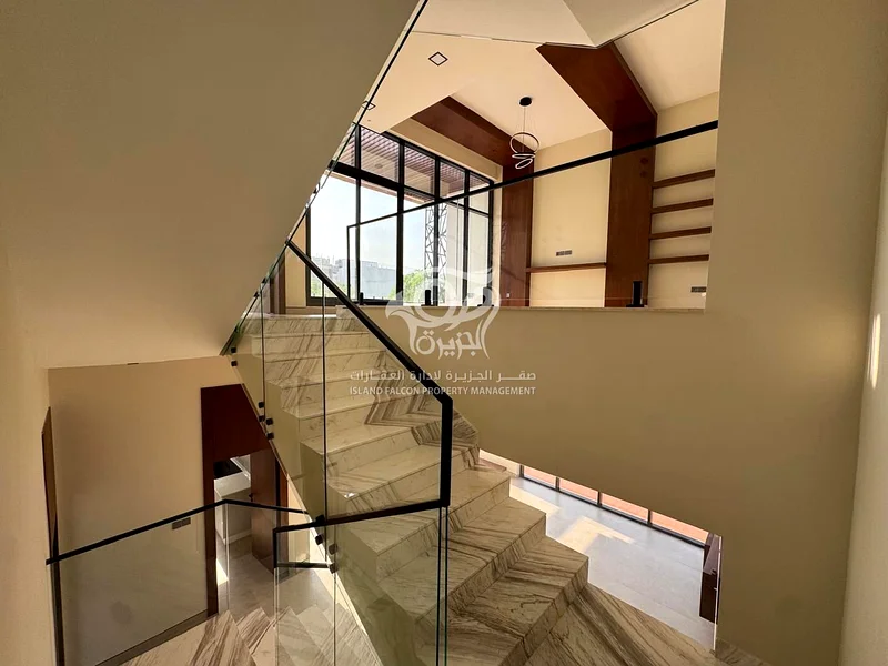فيلا فاخرة | تصميم عصري | وسائل رفاهية مميزة63850139524993113