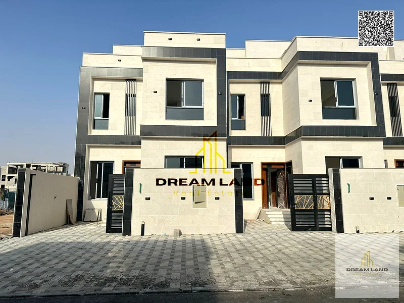 A villa directly from the owner, with personal finishing, on a main street, close to all services, freehold for all nationalities63910312794241111