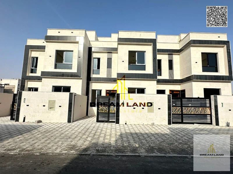 A villa directly from the owner, with personal finishing, on a main street, close to all services, freehold for all nationalities63910312794241110