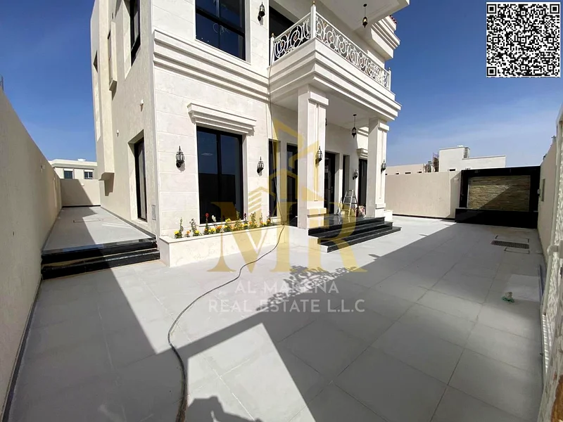 🏡 فيلا مميزة للبيع في الهيليو 2 - عجمان المنطقة 3,014 قدم مربع | طابقين | 4 غرف نوم رئيسية | مجلس وغرفتا معيشة | مطبخ حديث63910417236099114