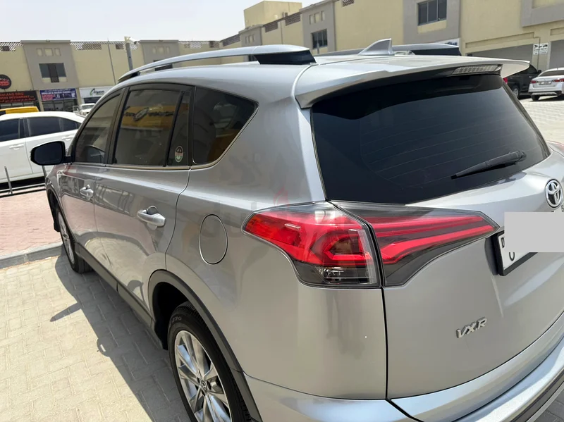تويوتا راف 4 VXR دول الخليج 201863401306568449114