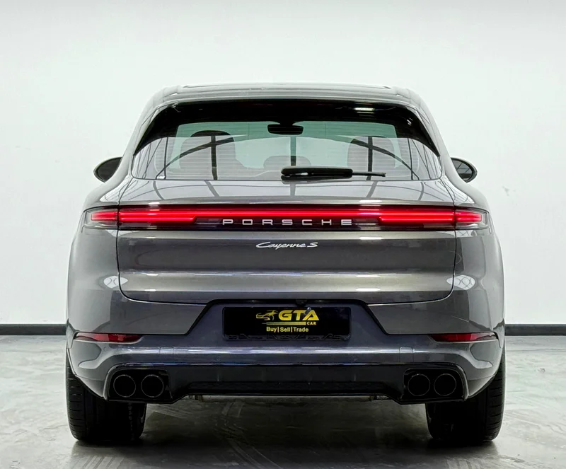 2024 Porsche Cayenne S, 05/2026 Agency Warranty, Agency Full Service History, GCC63398656917635114