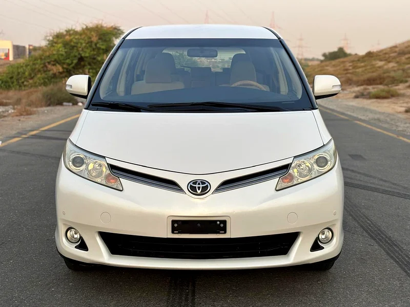 GCC 2015 FREE ACCIDENT FAST OWNER LOW MILEAGE 142000KM 7 SEAT EXCELLENT CONDITION63399942284931114
