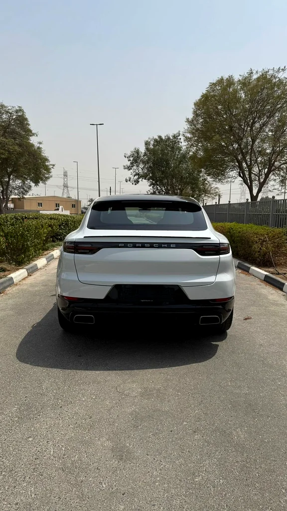 Porsche Cayenne Coupe / 2022 - GCC - Full Options /63398657017858114