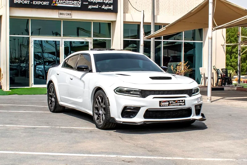 Dodge charger RT V6  2016 دودج شارجر RT أمريكي63398535757826112