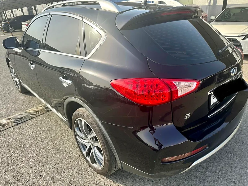 2018 Infinity QX50 LUXURY 3.7L, GCC Specs63406922797698112