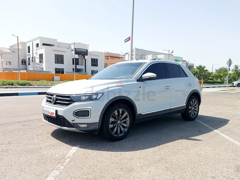 AED 912/month | 2021 Volkswagen T-Roc R-Line | GCC Specs | Ref#33436363398570412290112