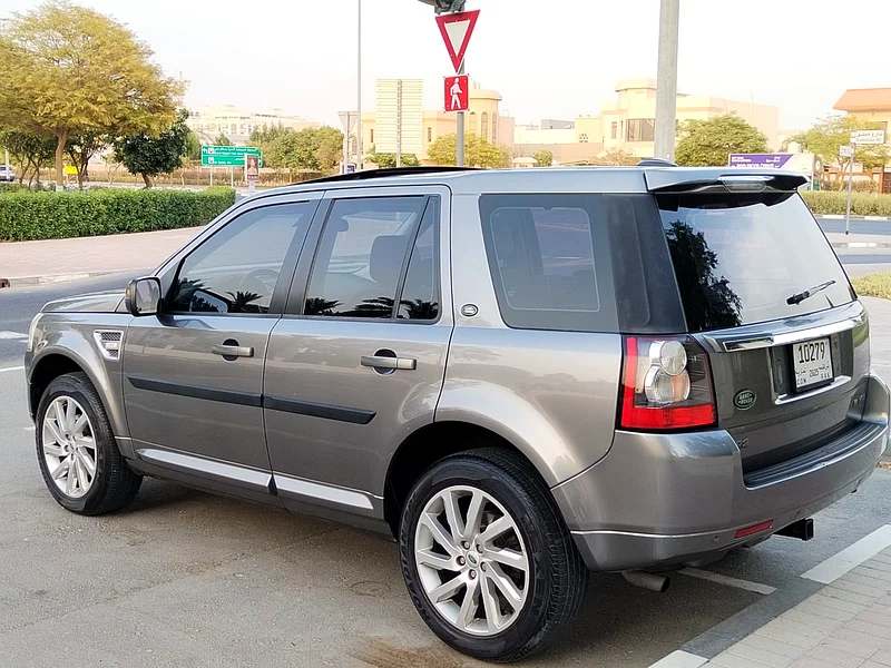 AMAZING LR2 2011/GCC/ SERVICE HISTORY/LOW MILEAGE63399893859457114