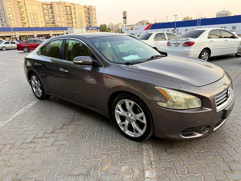 2015 NISSAN MAXIMA FULL OPTION RTA PASS IN VERY GOOD CONDITION63399961939969111