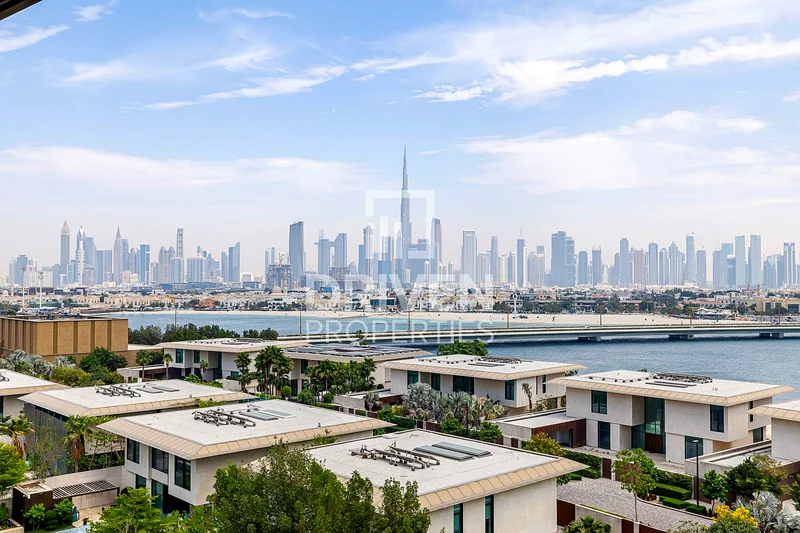 High Floor | Luxurious with Full Skyline Views63929454217731112