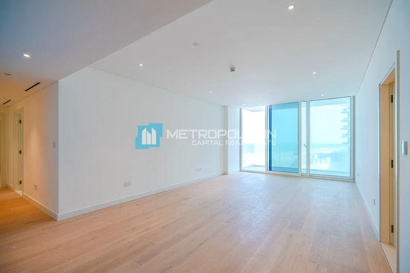 Full Sea View|2BR+Balcony|Beachfront|Pool And Gym63852185556097112