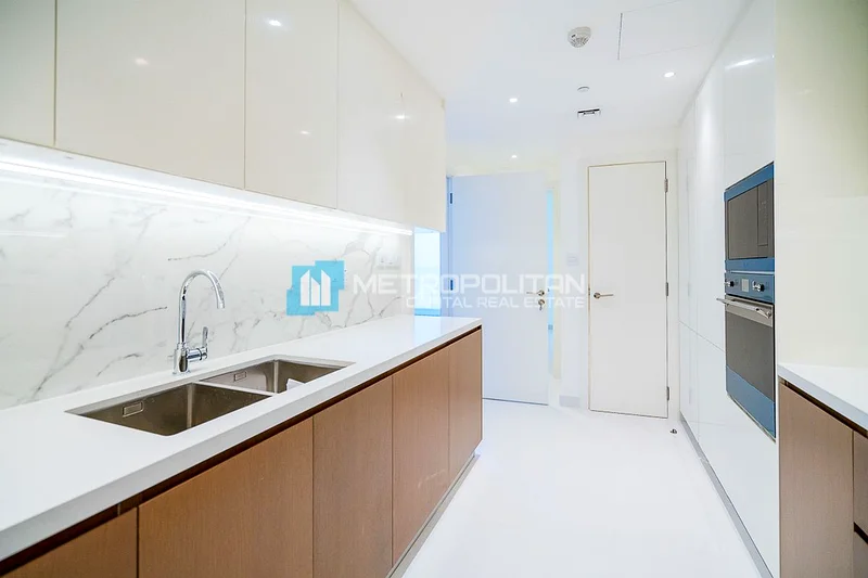 Full Sea View|2BR+Balcony|Beachfront|Pool And Gym63852185556097114