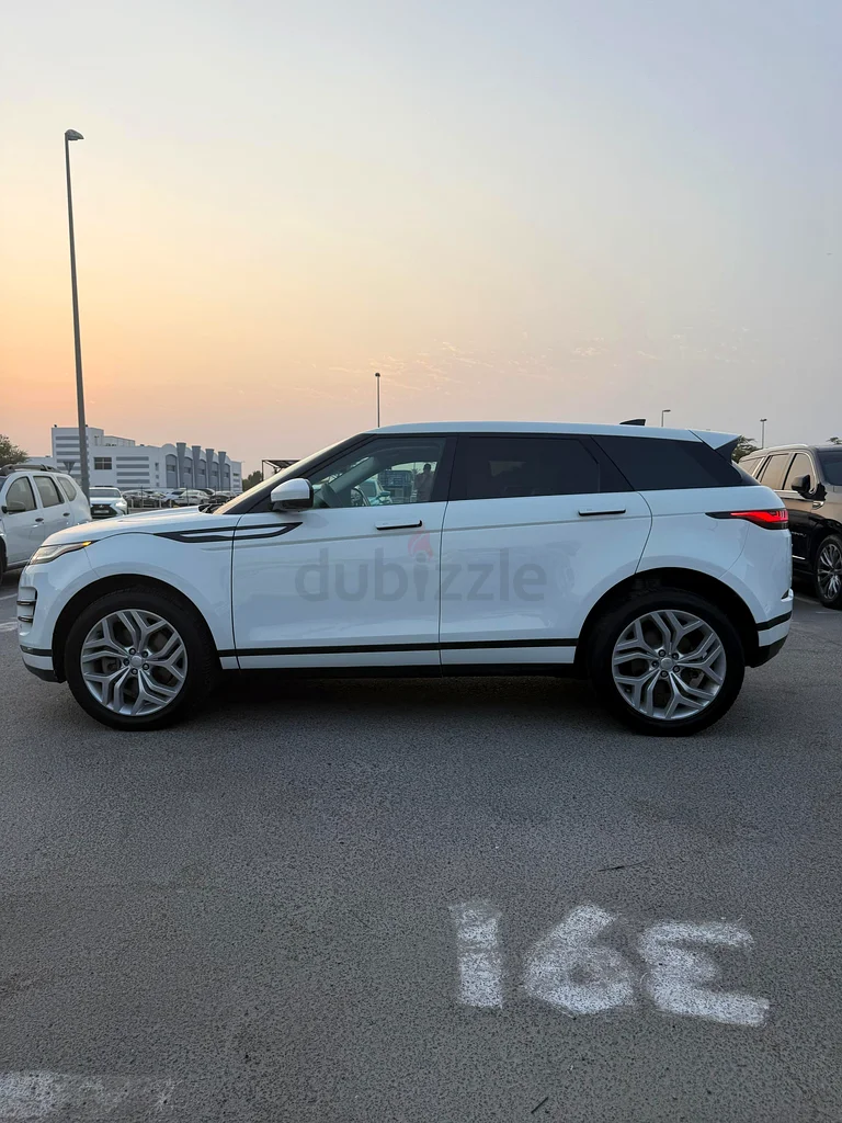 رينج روفر إيفوك موديل 2023، 7000 كم فقط63399898787587113