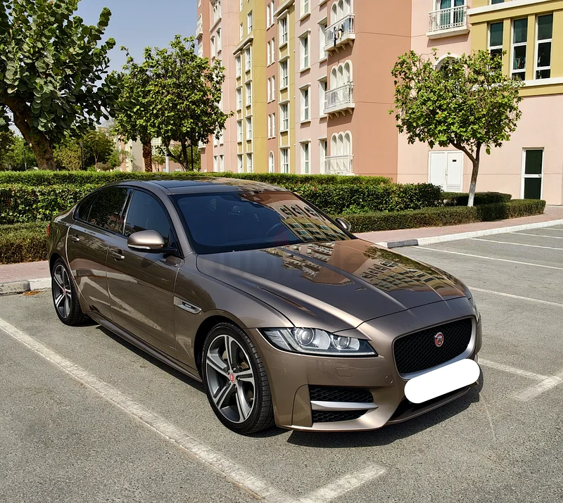 FULL SERVICE HISTORY AT AGENCY //GCC SPECS 2016 JAGUAR XF R LINE FULL OPTION// NO ACCIDENTS HISTORY63222312168321112