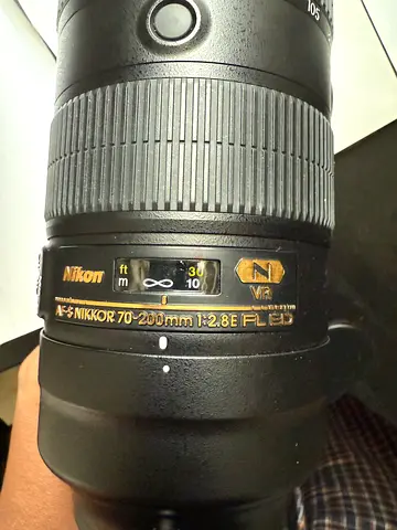 Nikon 70-200 f2.8 FL - F Mount for Sale