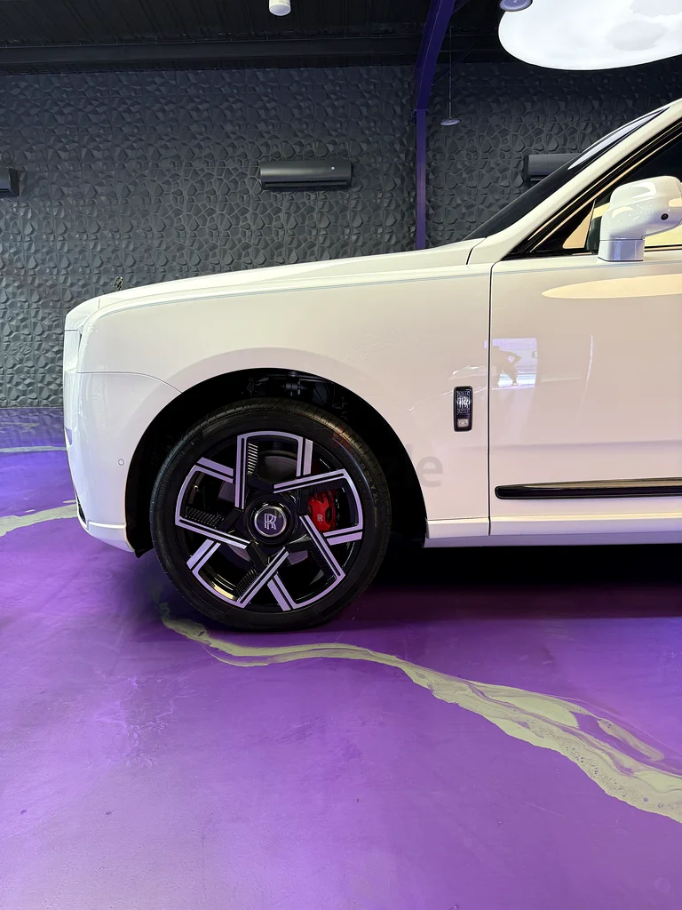 ROLLS-ROYCE CULLINAN BLACK BADGE - 2020 - EUROPE63398529750785112