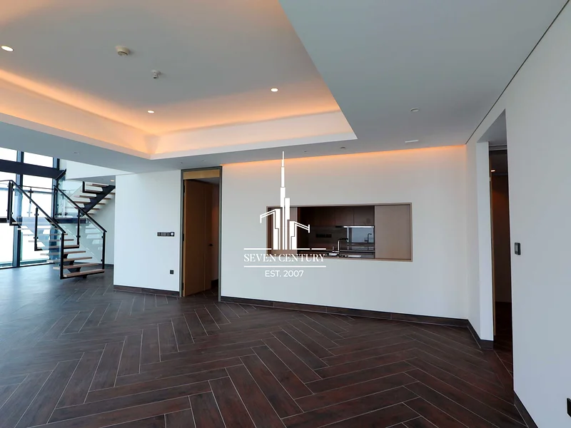 Skyline View | Panoramic | Exceptional Duplex63928948800771112