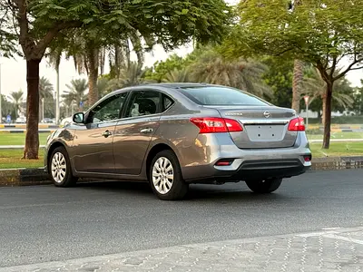 2017 Nissan SENTRA — миниатюра 10