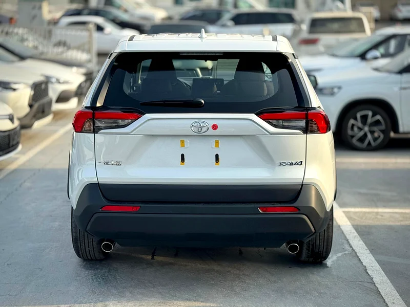 Standard 2.0L Petrol 2025 Export Price @ 71,500 AED63401305691265112