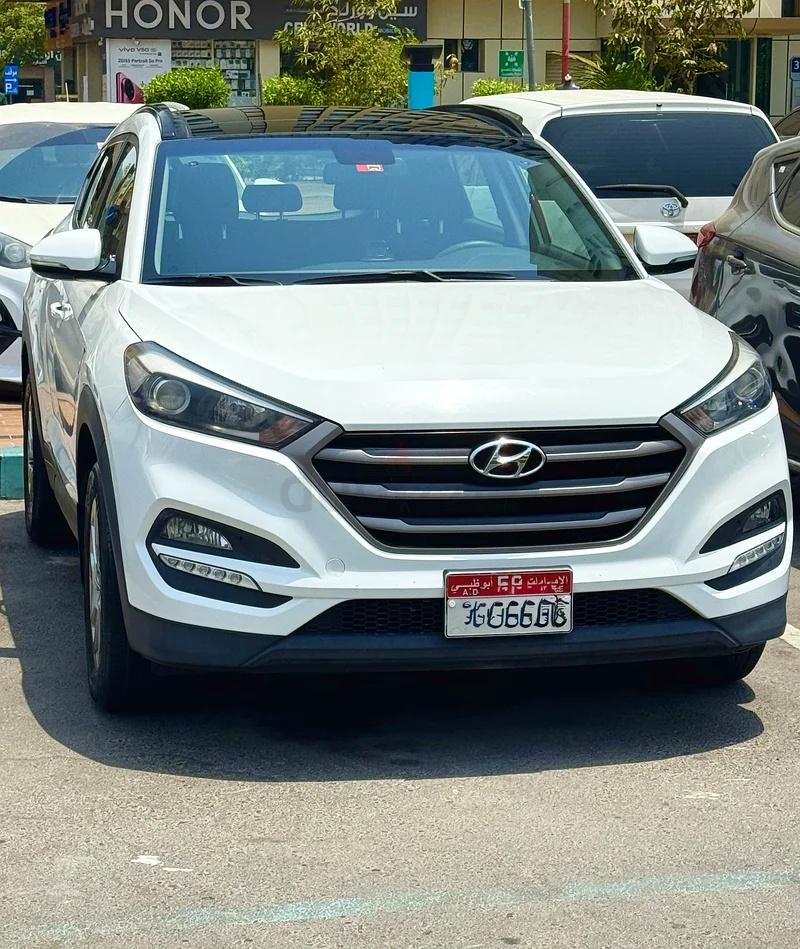Hyundai Tucson, well maintained and in Excellent condition63407353955075114