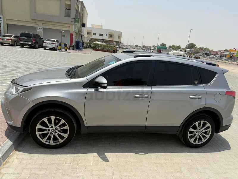 تويوتا راف 4 VXR دول الخليج 201863401306568449111