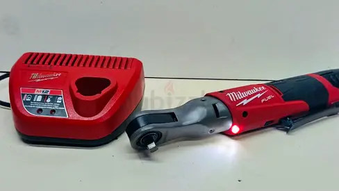 MILWAUKEE M12 CORDLESS ANGEL IMPACT WRENCH 3/8
