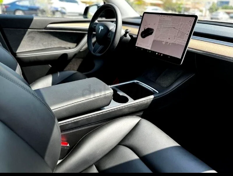 Tesla Model Y | LOW MILEAGE | accident free | warranty on battery63398506572418114