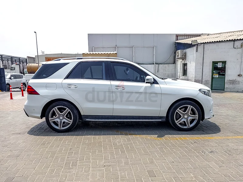 AED 1831/month | 2016 Mercedes-Benz GLE-Class GLE 400 4Matic | GCC Specs | Ref#33722363399928003201113