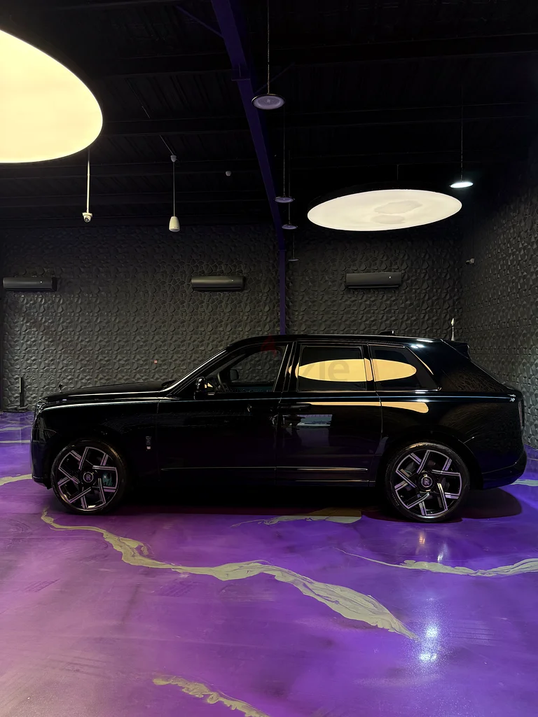 ROLLS-ROYCE CULLINAN BLACK BADGE - 2022 - EUROPE63398531692674111