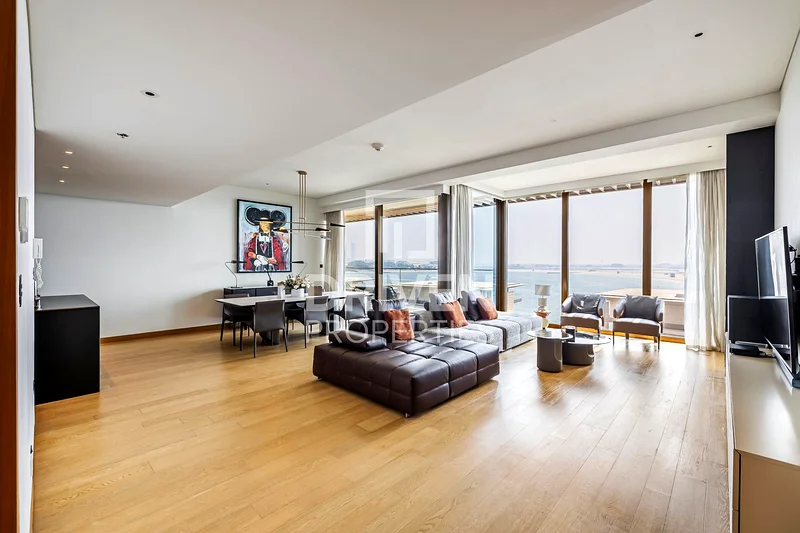 Fully Furnished Apt with Spectacular Sea Views63929454296193112