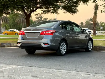 2017 Nissan SENTRA — миниатюра 14