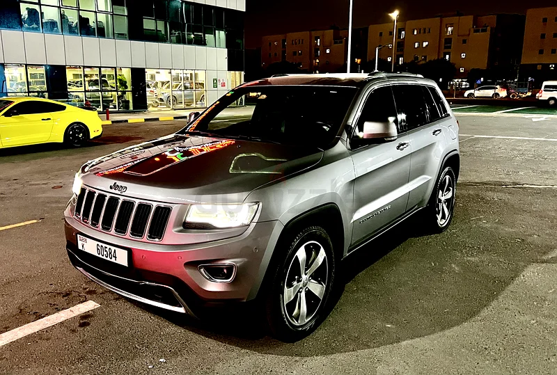 Grand Cherokee Limited (Low mileage full Company service history)63398605978753112