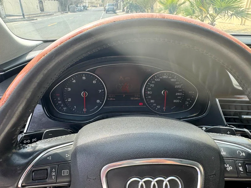 Audi A863406920686977114