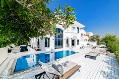 Furnished 4BR Villa I Renovated I Open Sea