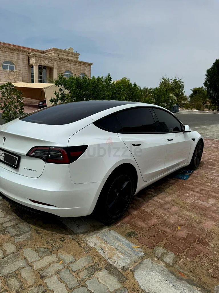 2023 Tesla Model 3 Long Range – Excellent Condition, Low Mileage63398506653569111