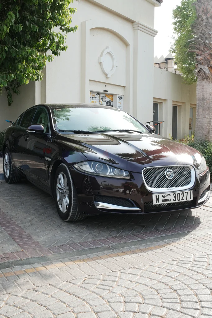 2012 Jaguar XF 3.0 V6 one owner from new63398481575169111