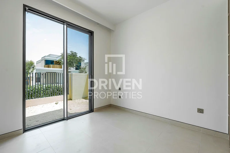 Brand New | Spacious Layout | Community View63734258152579114