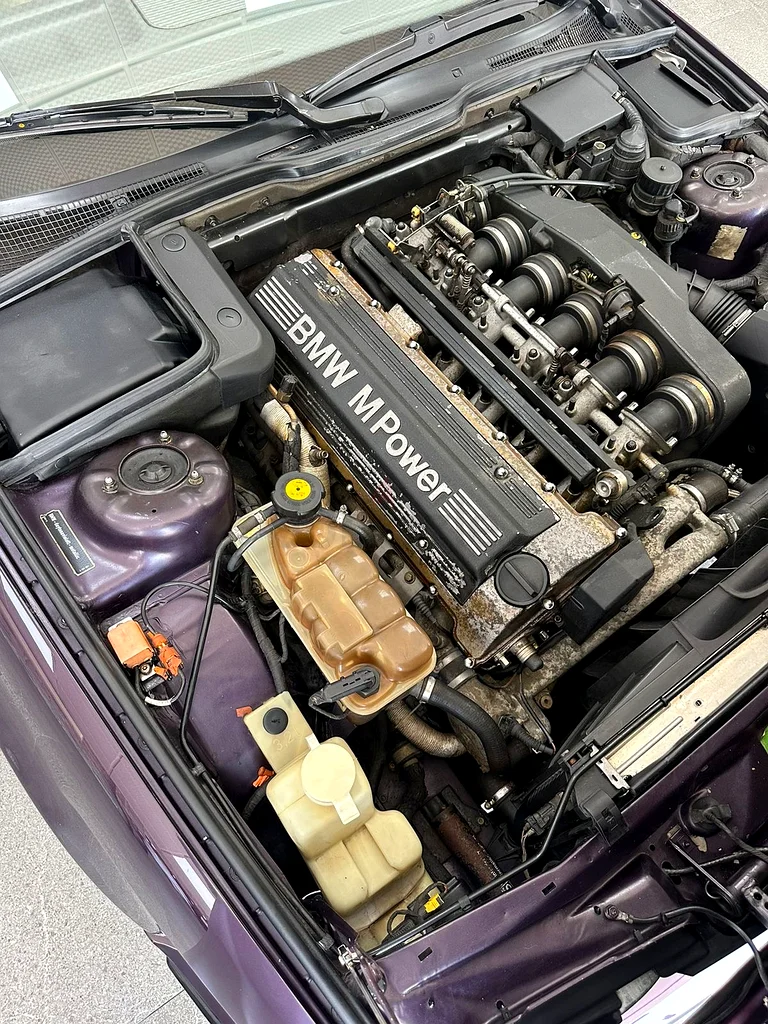 BMW M5 199363406332684929114