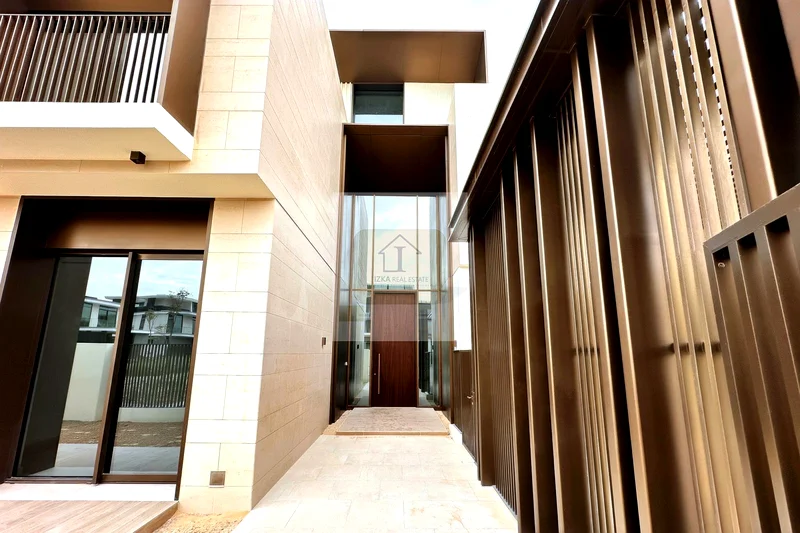 Burj View || Single Row || Brand New just handover63753557977729110
