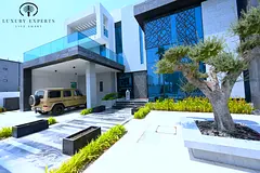 Luxury 8BR Beachfront Villa I Sunset View