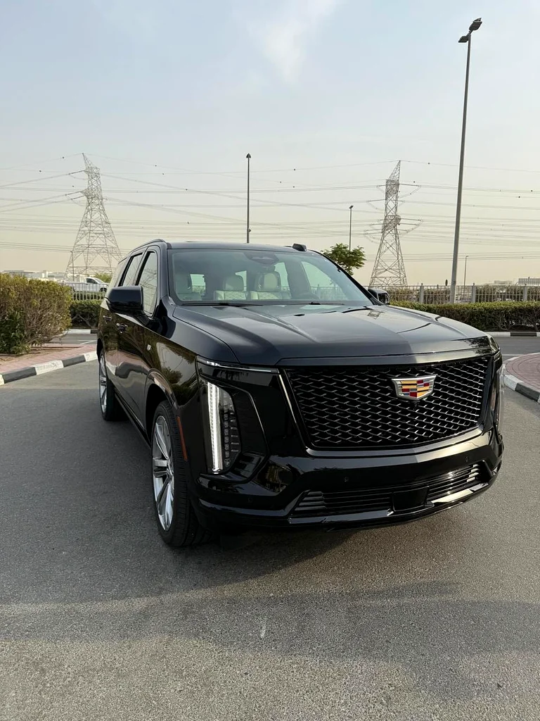 Cadillac Escalade / 2025 / GCC / Warranty and Contract Service from Al Ghandi / 3,200 km63398491270401112